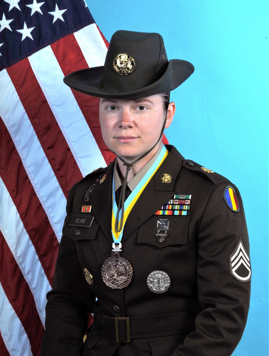 ミリタリー Walking U.S Army Sergeant Being the influence': Montoursville woman selected 2024 Drill